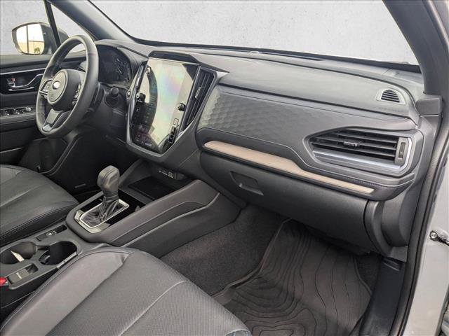 Used 2025 Subaru Forester Limited AWD/4WD image 21
