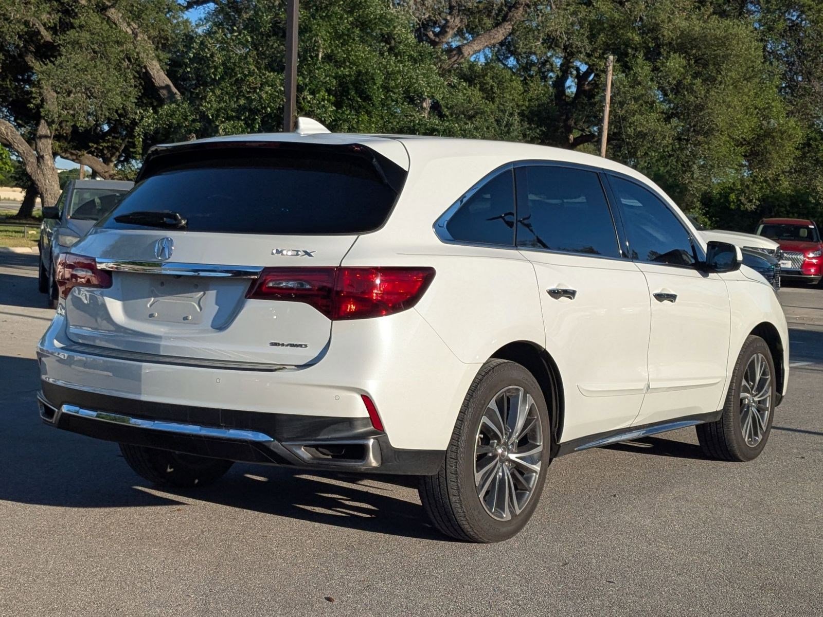 Used 2020 Acura MDX SH-AWD w/ Technology Package image 3