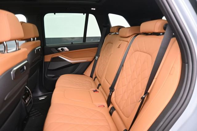 New 2026 BMW X5 sDrive40i w/ Executive Package RWD image 10