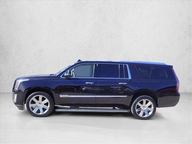 Used 2016 Cadillac Escalade ESV Platinum image 2