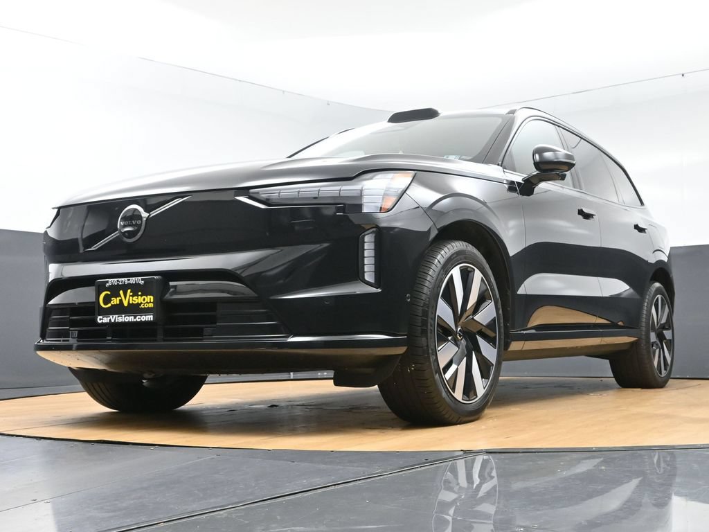 Used 2025 Volvo EX90 Ultra w/ Protection Package Premier AWD/4WD image 10