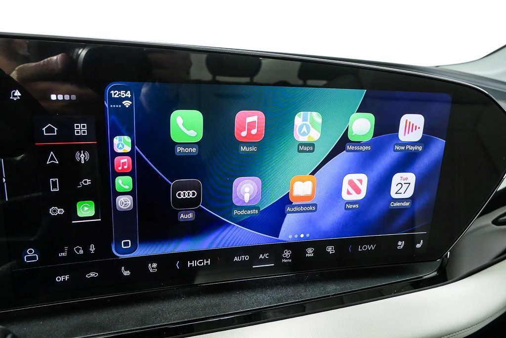 New 2025 Audi Q6 e-tron Premium Plus image 16