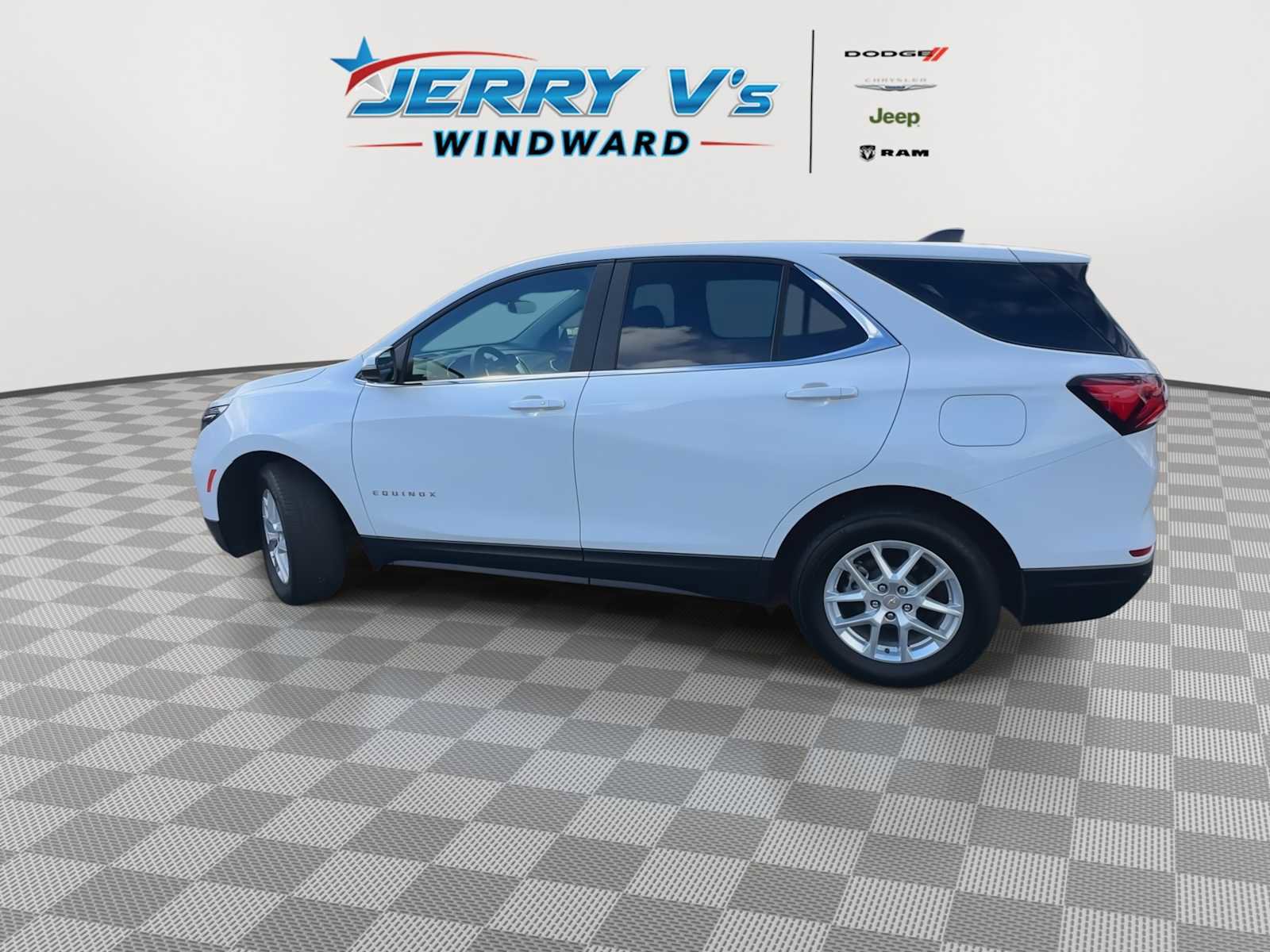 Used 2024 Chevrolet Equinox LT image 7