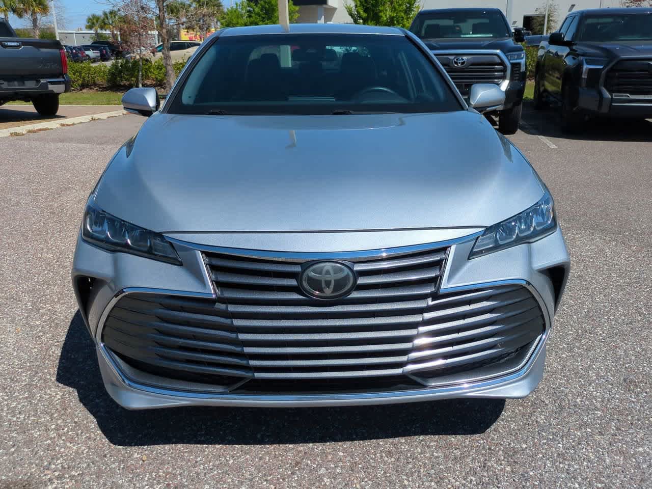 Used 2021 Toyota Avalon XLE FWD image 9