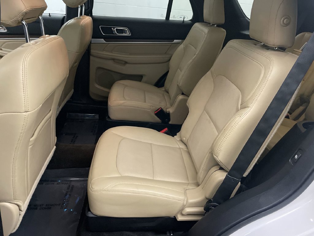 Used 2017 Ford Explorer Limited AWD/4WD image 19