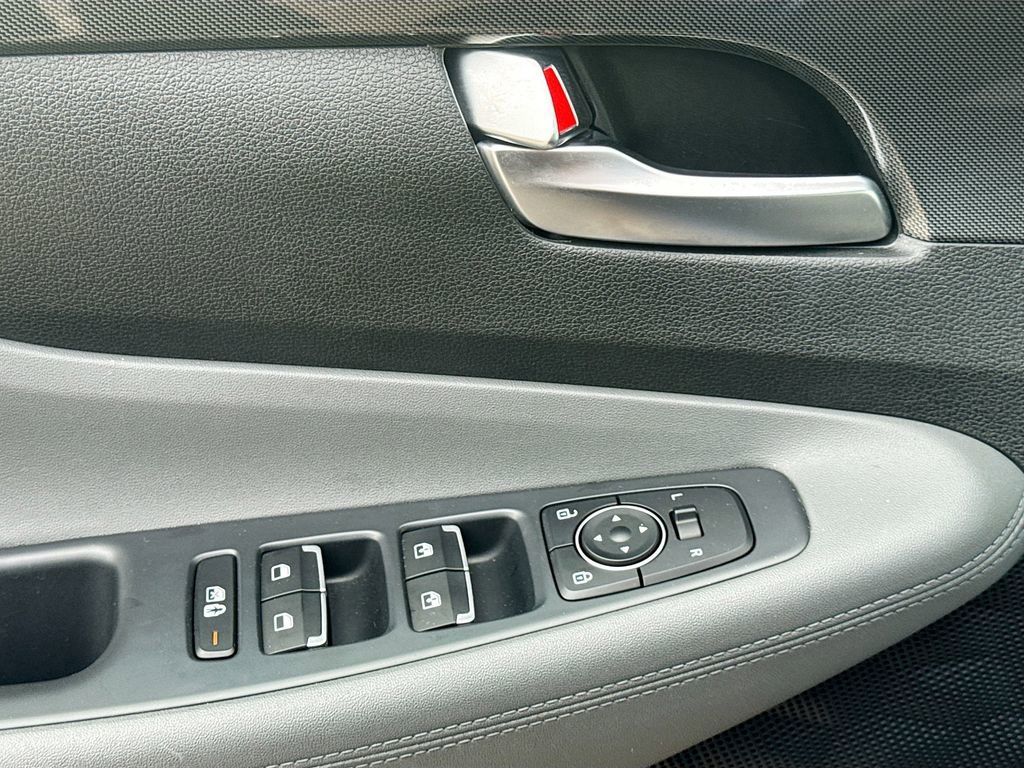 Used 2022 Hyundai Santa Fe SEL w/ Convenience Package FWD image 22