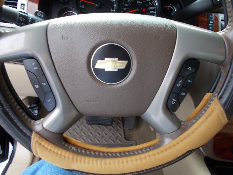 Used 2012 Chevrolet Silverado 1500 LTZ w/ LTZ Plus Package AWD/4WD image 32