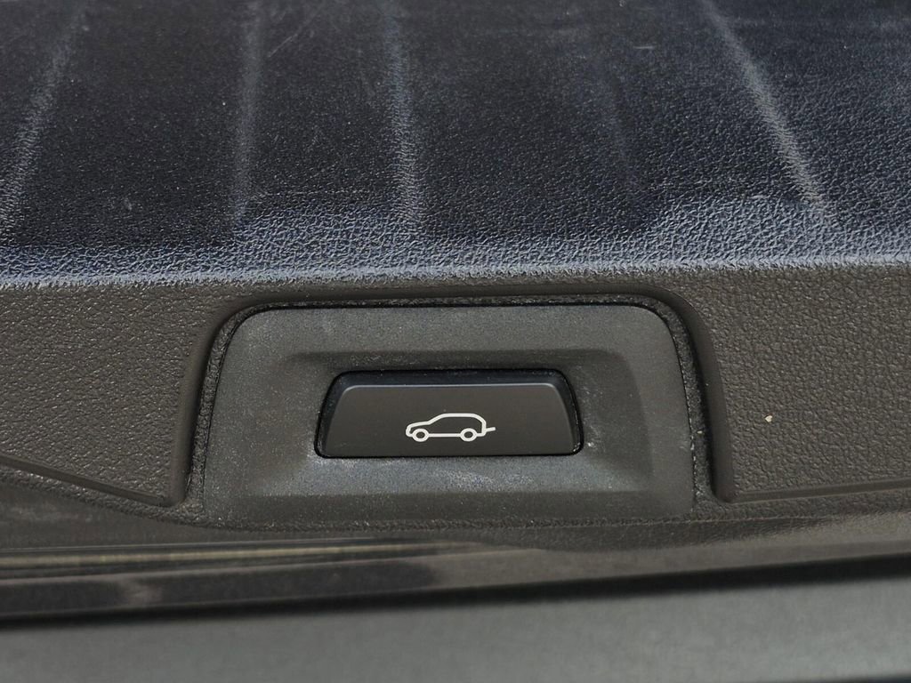 Used 2019 BMW X5 xDrive40i w/ Premium Package 2 image 9