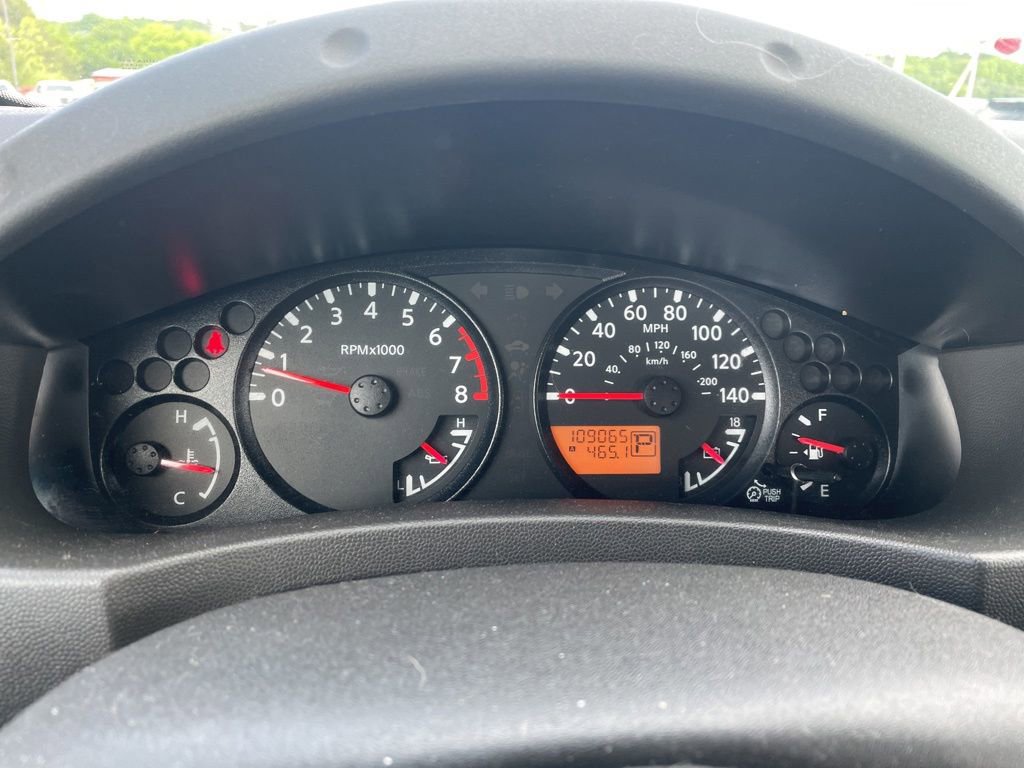 Used 2012 Nissan Frontier SV RWD image 9