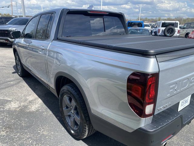 Used 2025 Honda Ridgeline TrailSport image 8