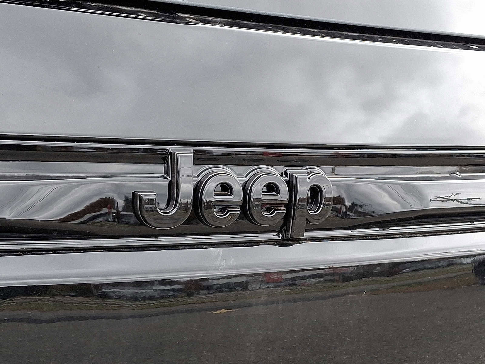 New 2025 Jeep Grand Cherokee Limited image 22