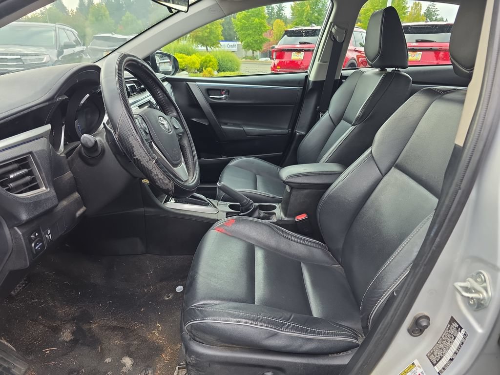 Used 2014 Toyota Corolla S Premium FWD image 4