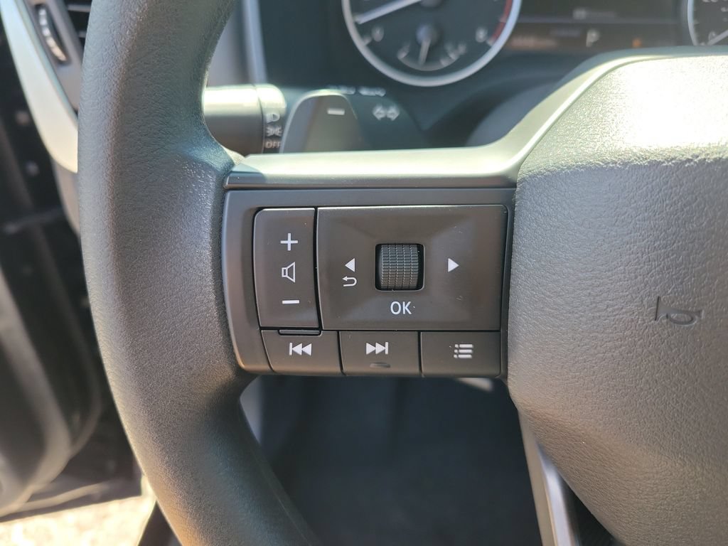 Certified 2026 Nissan Rogue S FWD image 18