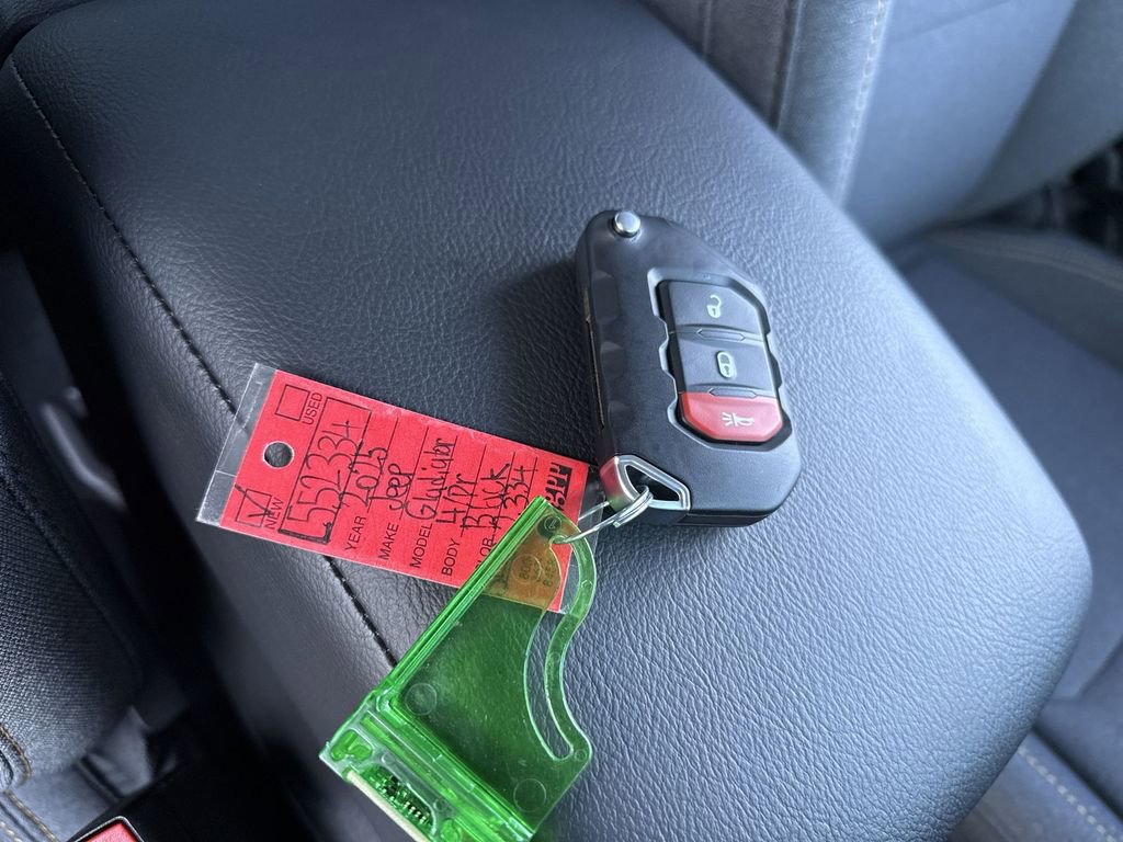 New 2025 Jeep Gladiator Sport image 31