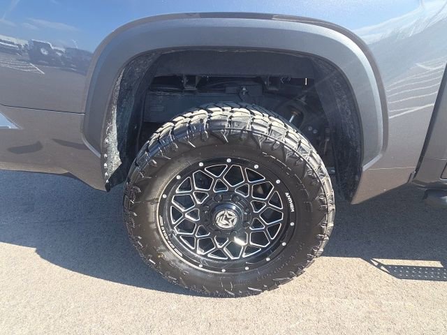 Used 2024 Toyota Tundra Limited image 7