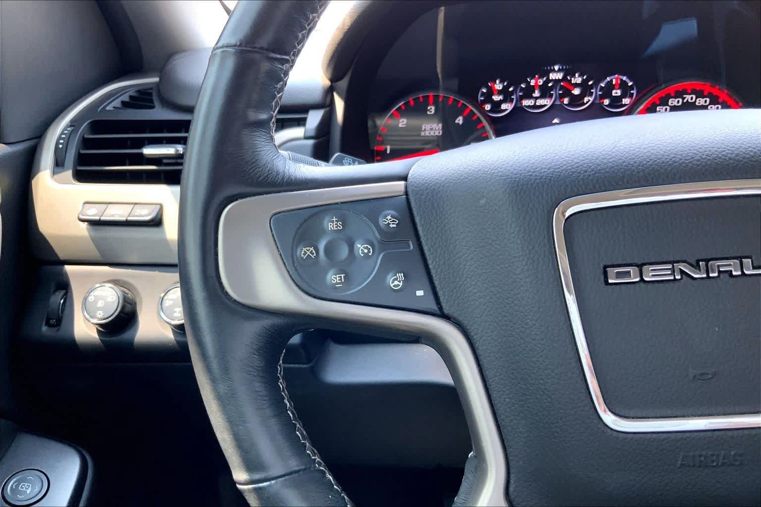 Used 2016 GMC Yukon Denali w/ Open Road Package AWD/4WD image 24