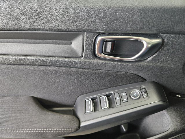 Used 2025 Honda Civic Sport image 28