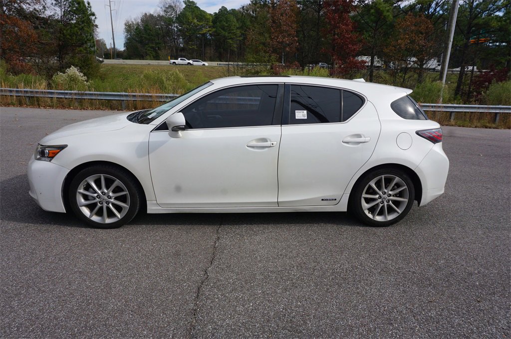 Used 2013 Lexus CT 200h image 17