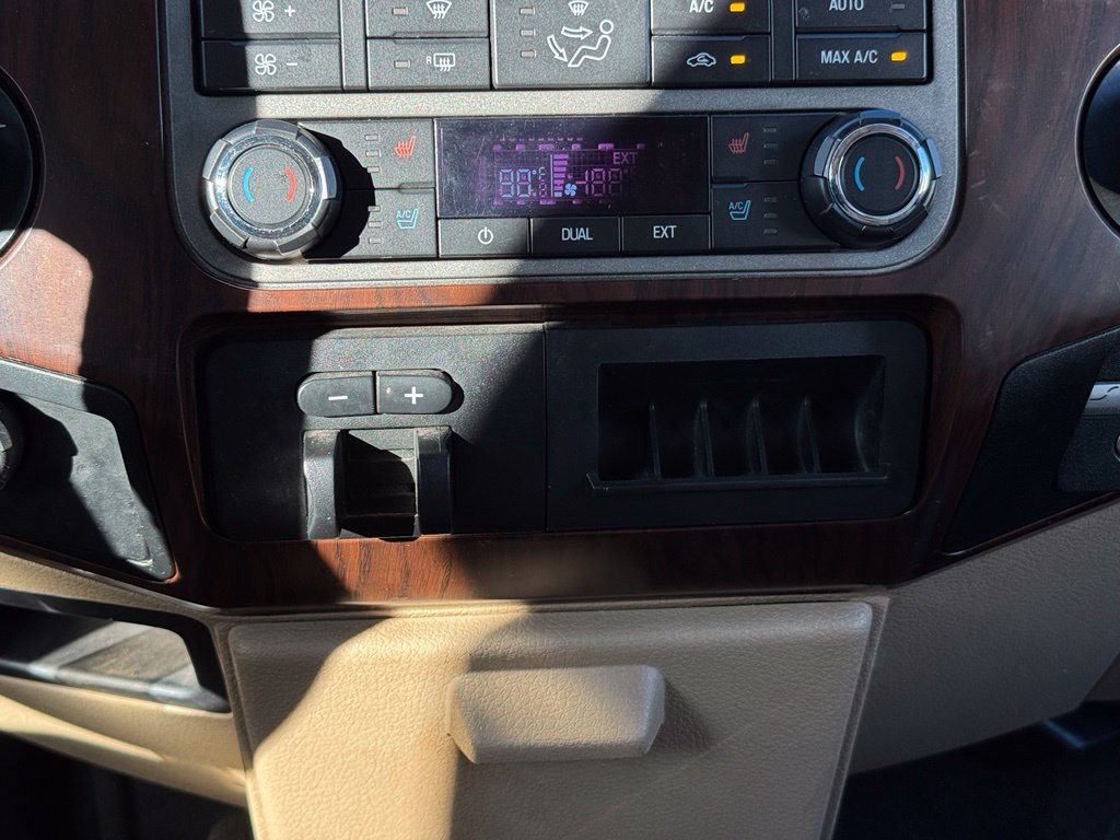 Used 2012 Ford F350 Lariat w/ Lariat Interior Pkg AWD/4WD image 14