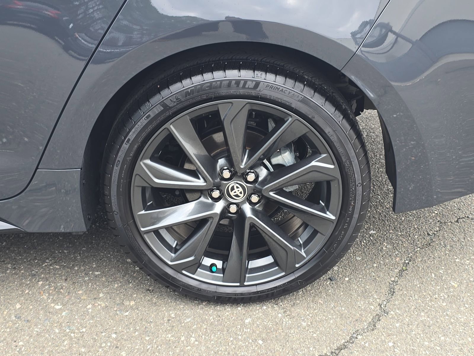 Used 2025 Toyota Corolla SE image 39