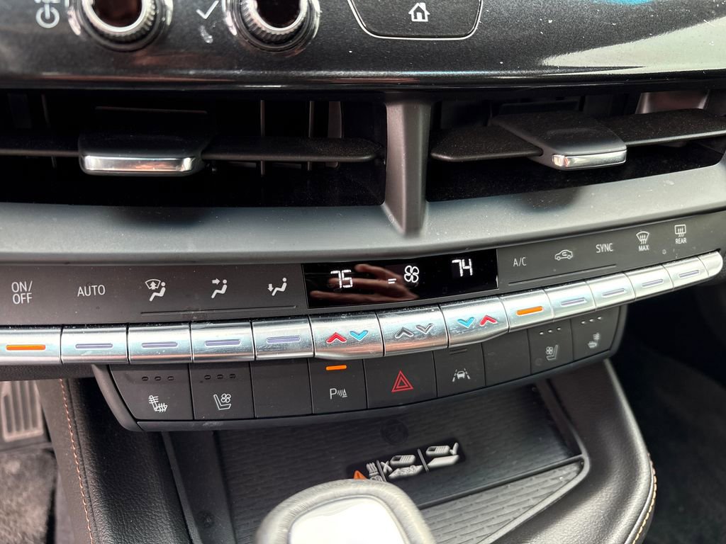 Certified 2024 Cadillac CT4 Sport w/ LPO, ONYX Package image 28