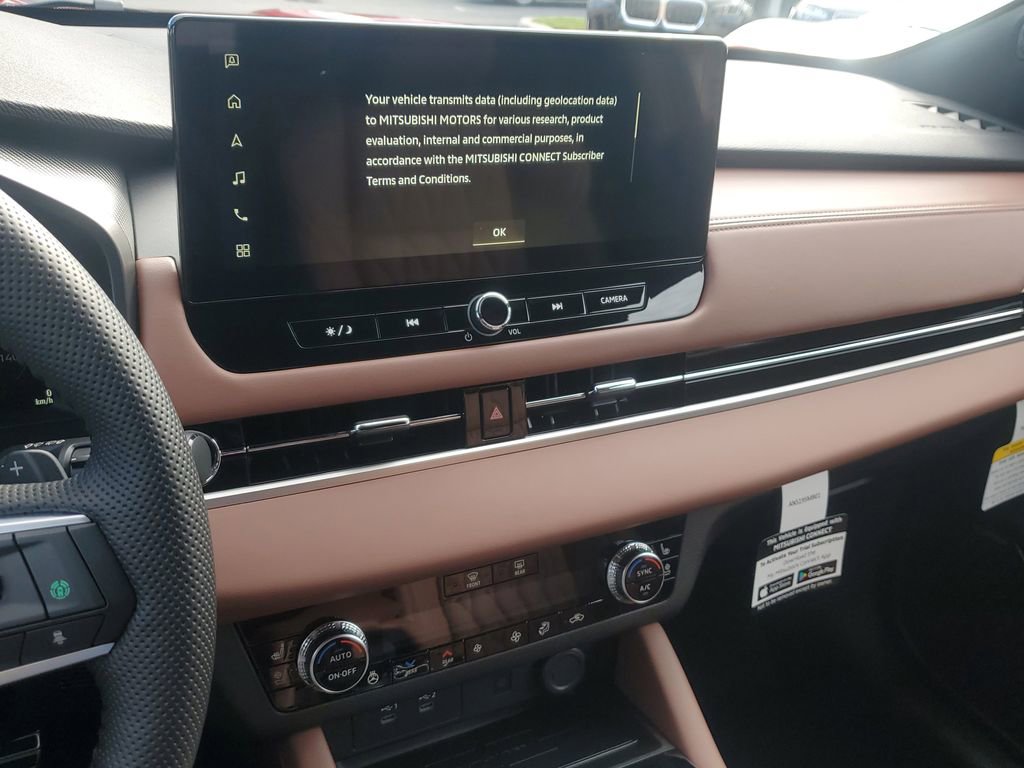 New 2026 Mitsubishi Outlander SEL image 27