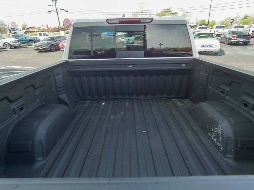 Used 2019 Chevrolet Silverado 1500 LT w/ All-Star Edition image 11