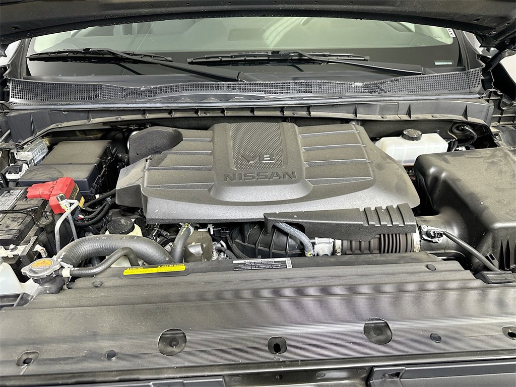 Used 2024 Nissan Titan SV w/ SV Convenience Package image 7