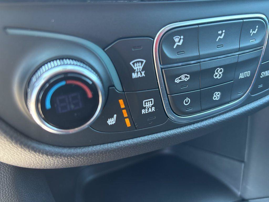 Used 2024 Chevrolet Equinox LT AWD/4WD image 26