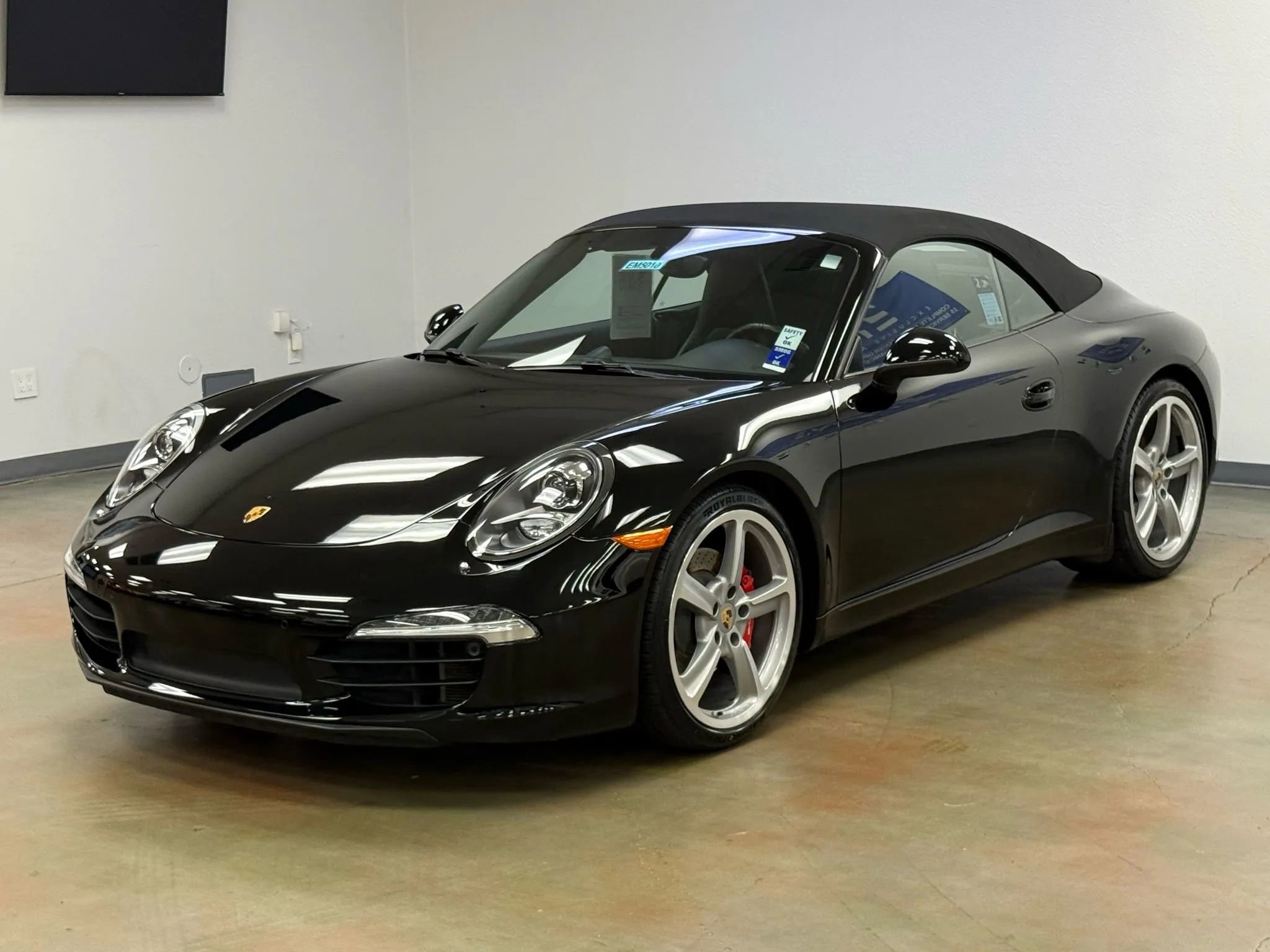 Used 2014 Porsche 911 Carrera S image 2