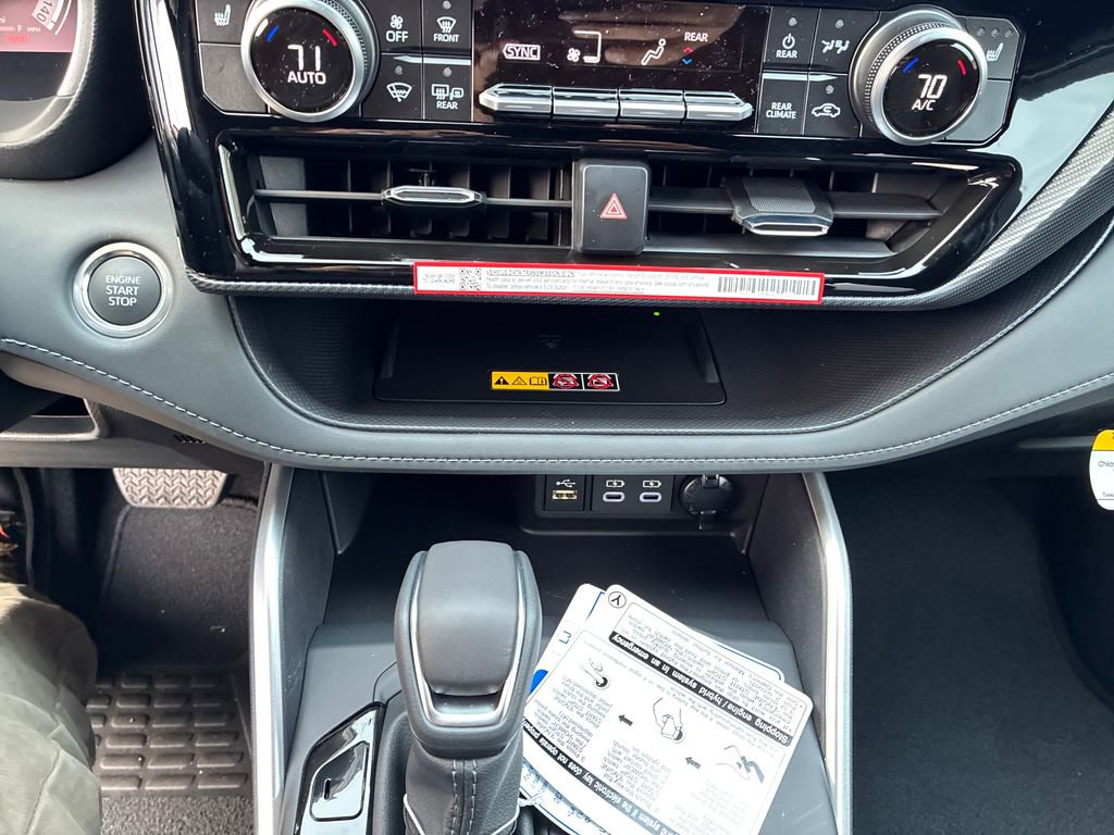 New 2026 Toyota Highlander XSE image 22