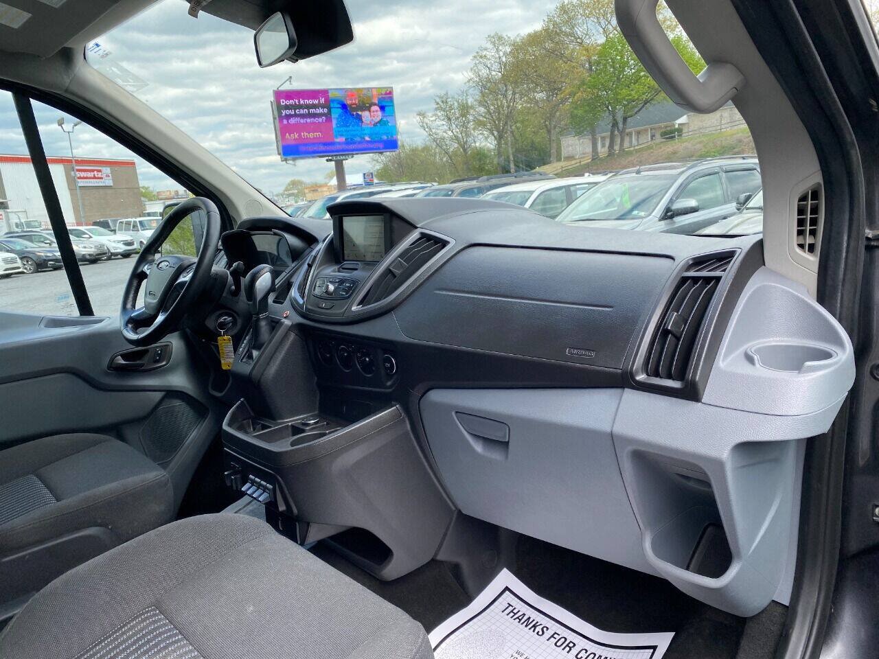 Used 2016 Ford Transit 350 XLT RWD image 34