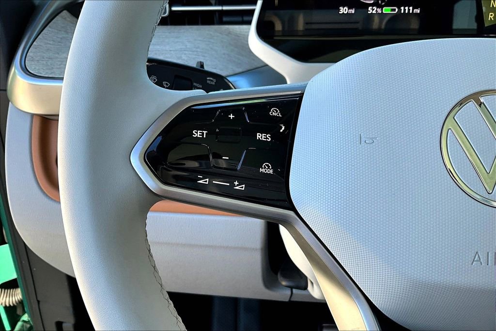 New 2025 Volkswagen ID. Buzz Pro S Plus image 9