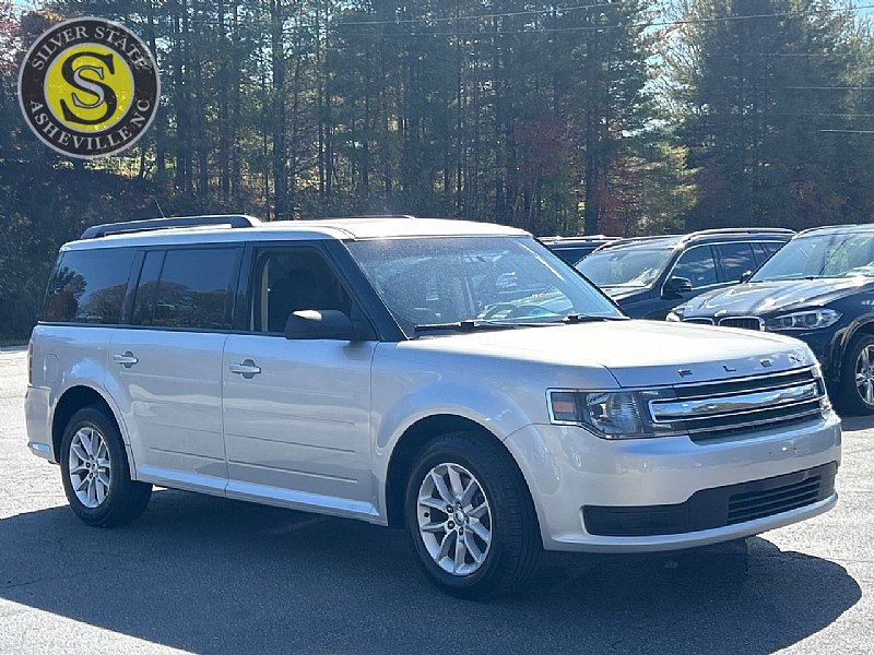 Used 2019 Ford Flex SE image 8