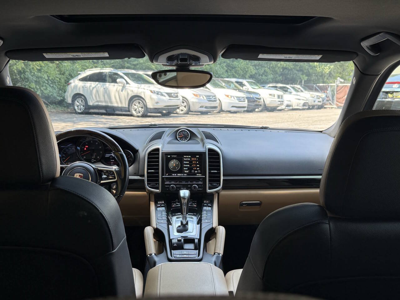 Used 2016 Porsche Cayenne AWD/4WD image 41