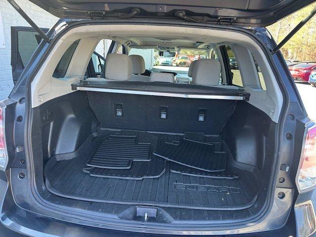 Used 2017 Subaru Forester 2.5i Premium w/ All-Weather Package image 13