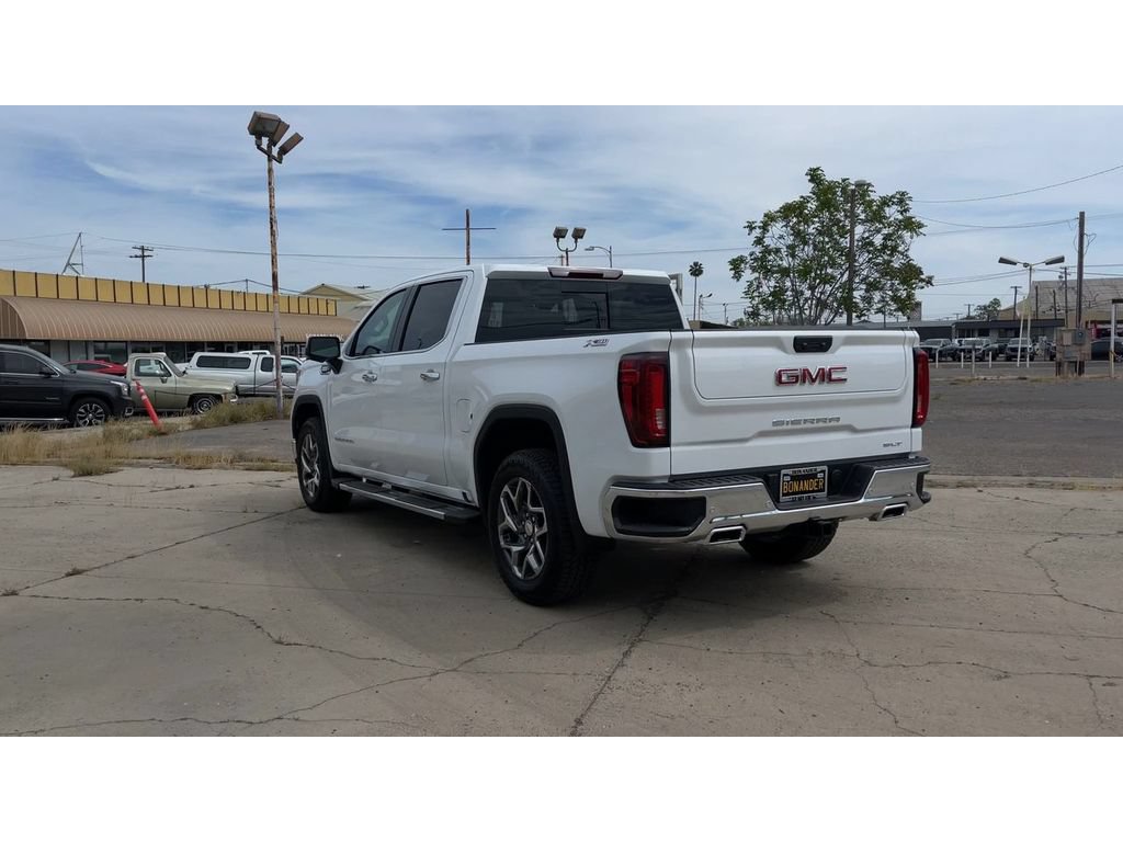 New 2026 GMC Sierra 1500 SLT w/ SLT Premium Plus Package AWD/4WD image 9