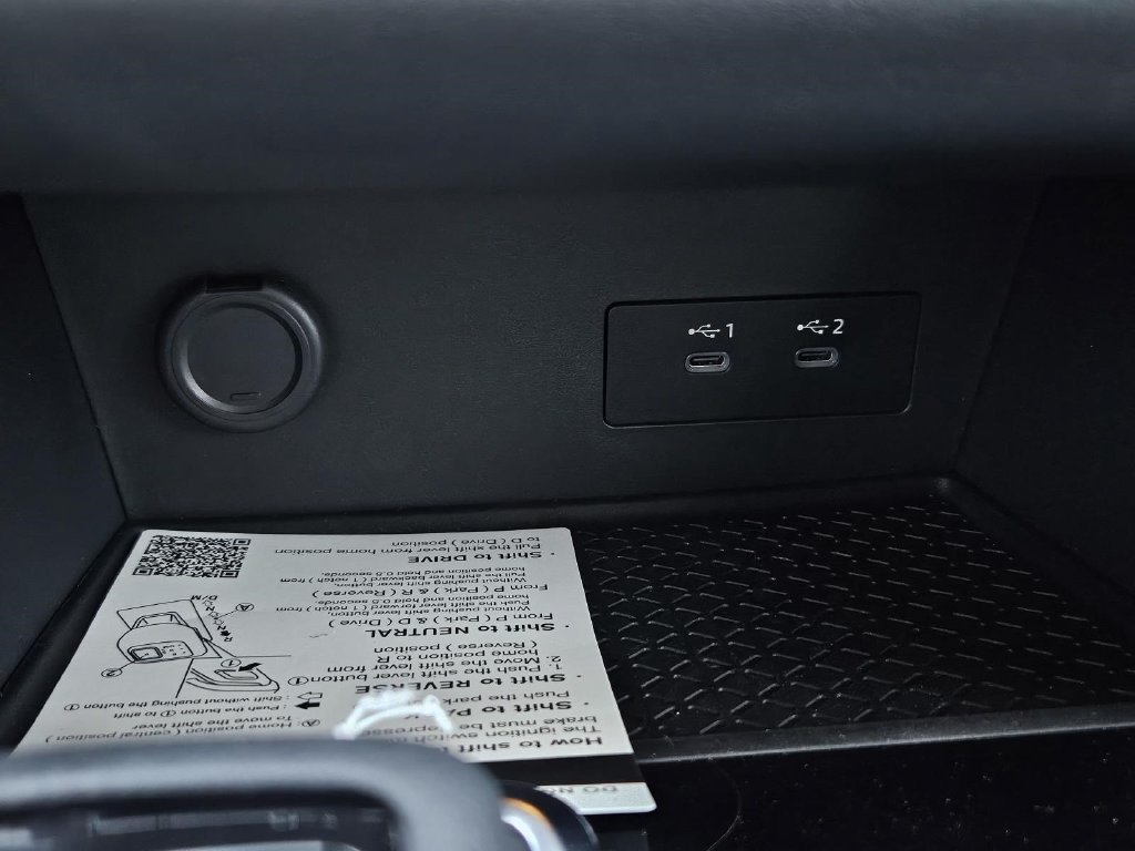 Certified 2026 Nissan Pathfinder SV FWD image 24