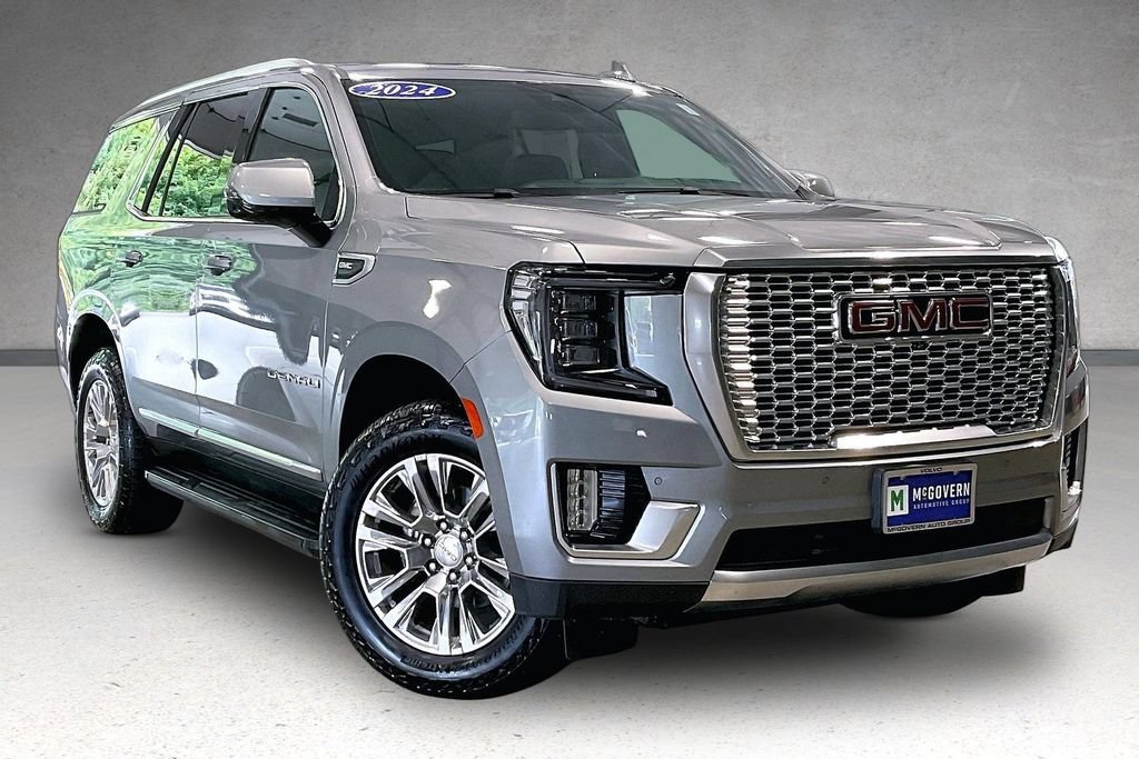 Used 2024 GMC Yukon Denali AWD/4WD image 3