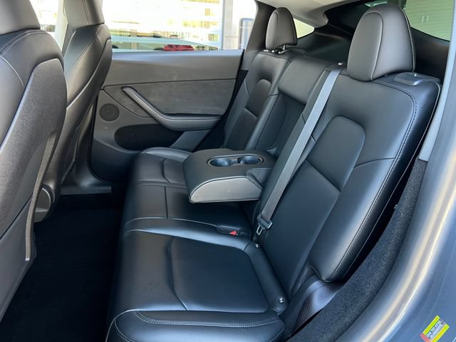 Used 2023 Tesla Model Y Long Range AWD/4WD image 42