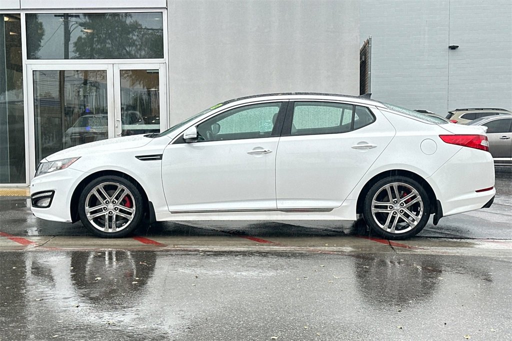 Used 2013 Kia Optima SX w/ Limited Pkg image 9