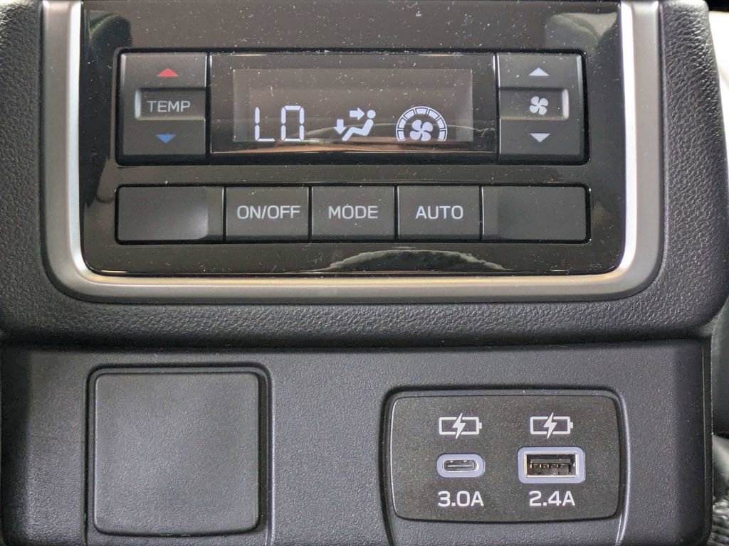 Certified 2025 Subaru Ascent Onyx Edition w/ Onyx Package image 17
