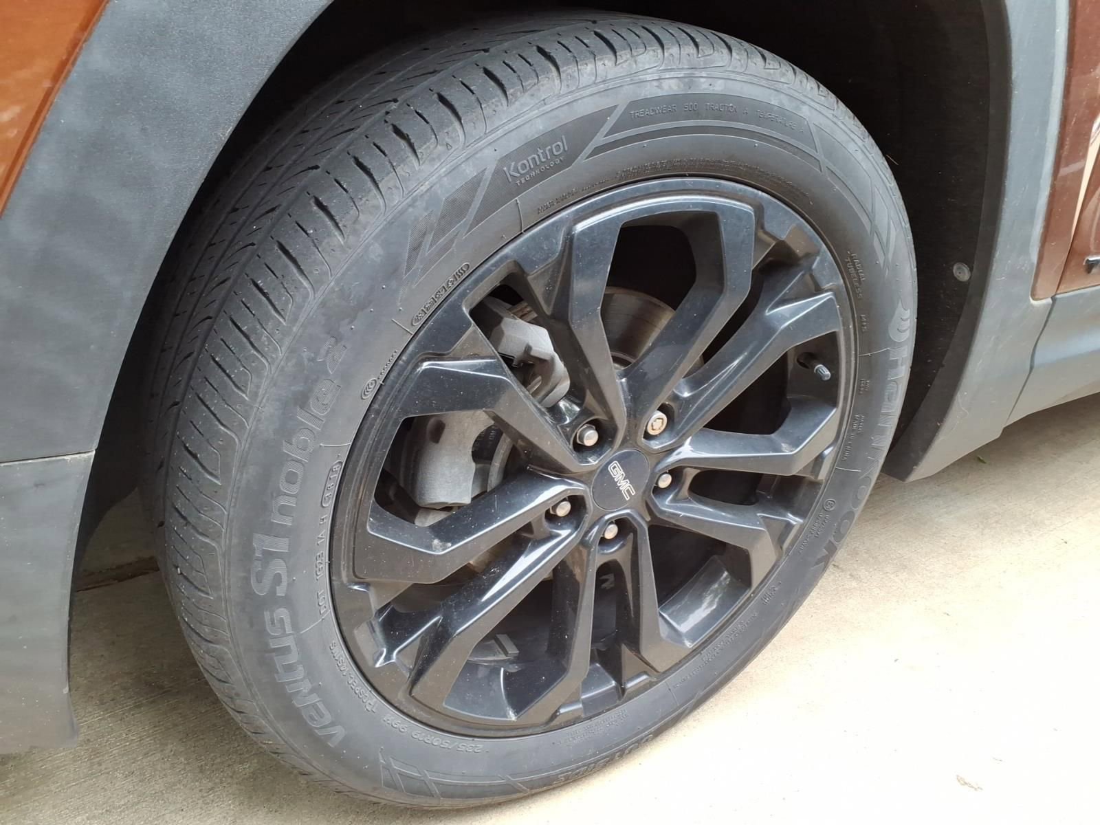 Used 2019 GMC Terrain SLE w/ Driver Convenience Package image 12