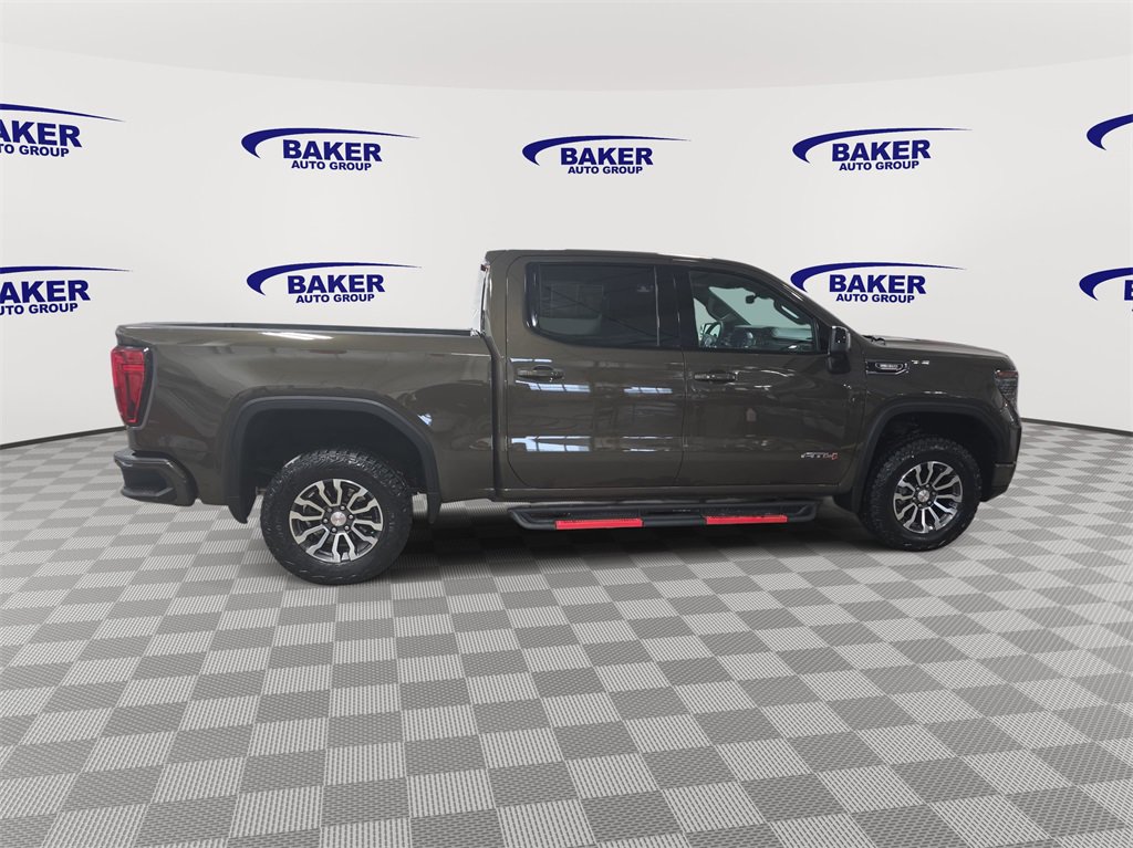 Used 2023 GMC Sierra 1500 AT4 w/ Technology Package image 4