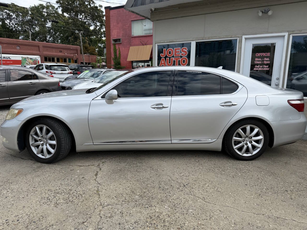 Used 2007 Lexus LS 460 RWD image 14