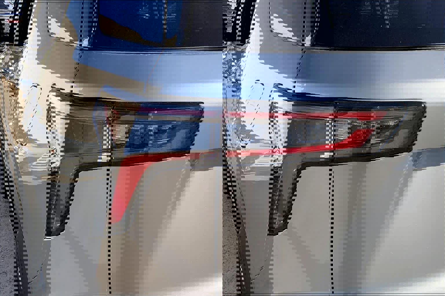 Certified 2025 Chevrolet Equinox LT w/ Safety and Technology Package image 25