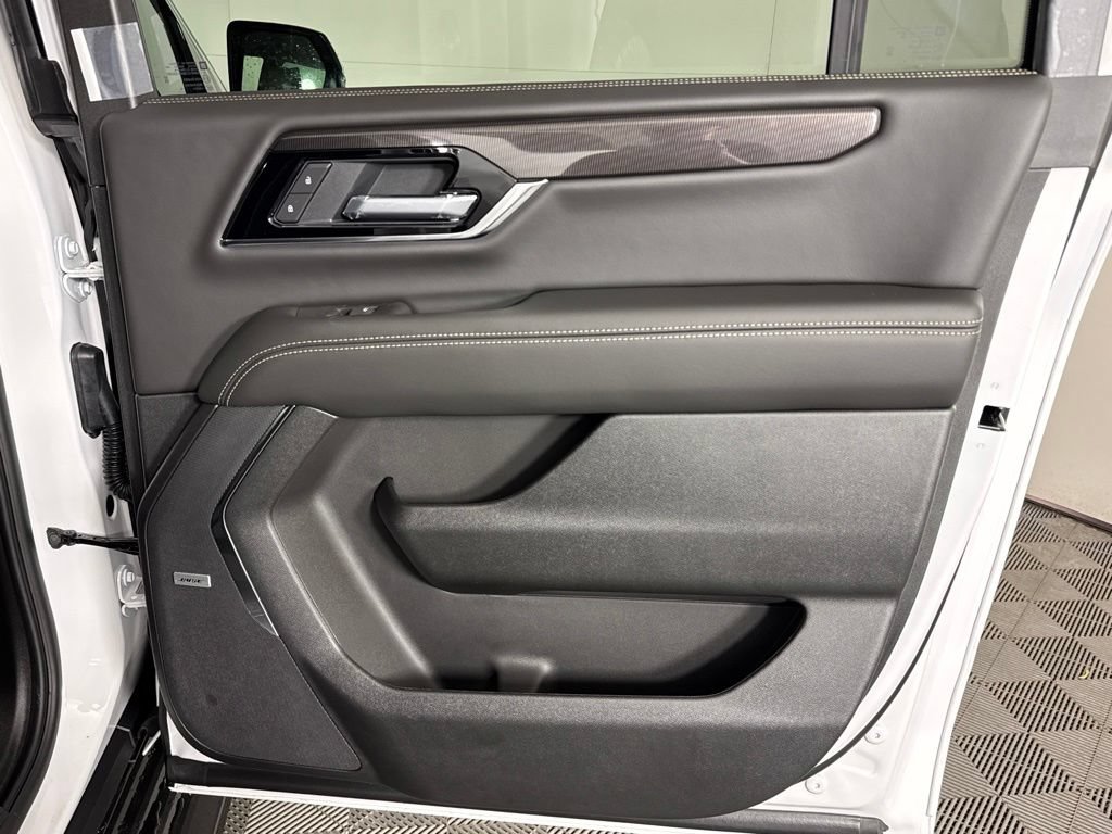 New 2026 GMC Yukon XL Elevation w/ Elevation Premium Package AWD/4WD image 35