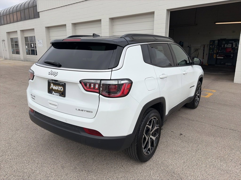 Used 2025 Jeep Compass Limited AWD/4WD image 6