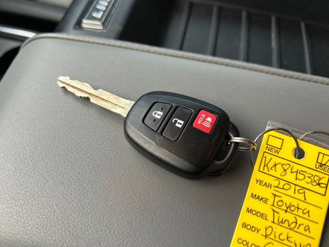 Used 2019 Toyota Tundra Limited image 33