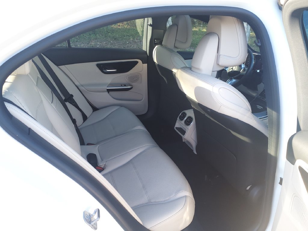 Certified 2024 Mercedes-Benz C 300 4MATIC Sedan image 12
